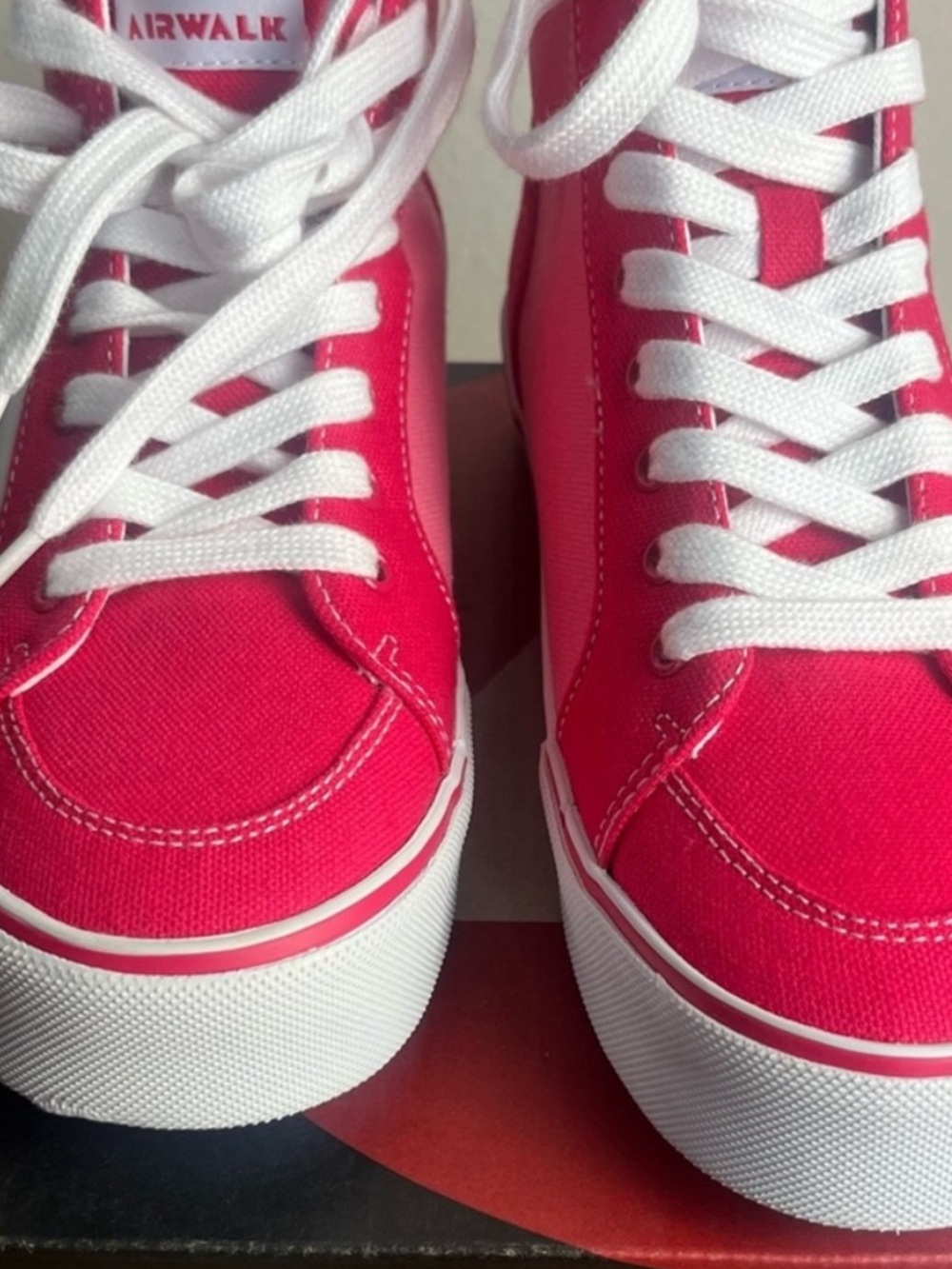 AIRWALK Hayden Pink High Tops Sneakers- Size 6 - Picture 12 of 15